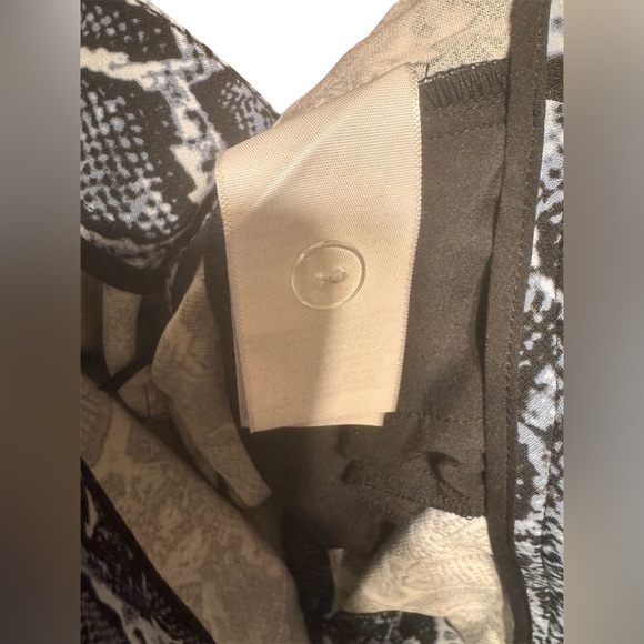 1X Nina Parker Snakeskin Print Trousers NWOT - Picture 2 of 9